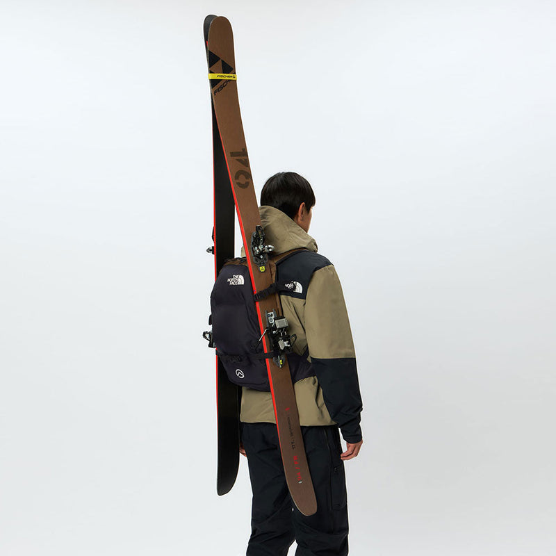 ノースフェイス チュガッチ18 NM62454 スノーボード バッグパック 容量約20L