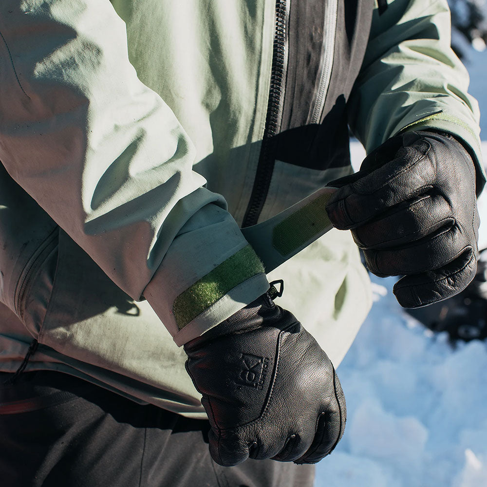 バートン エーケー クラッチ ゴアテックス レザー グローブ | APORITO