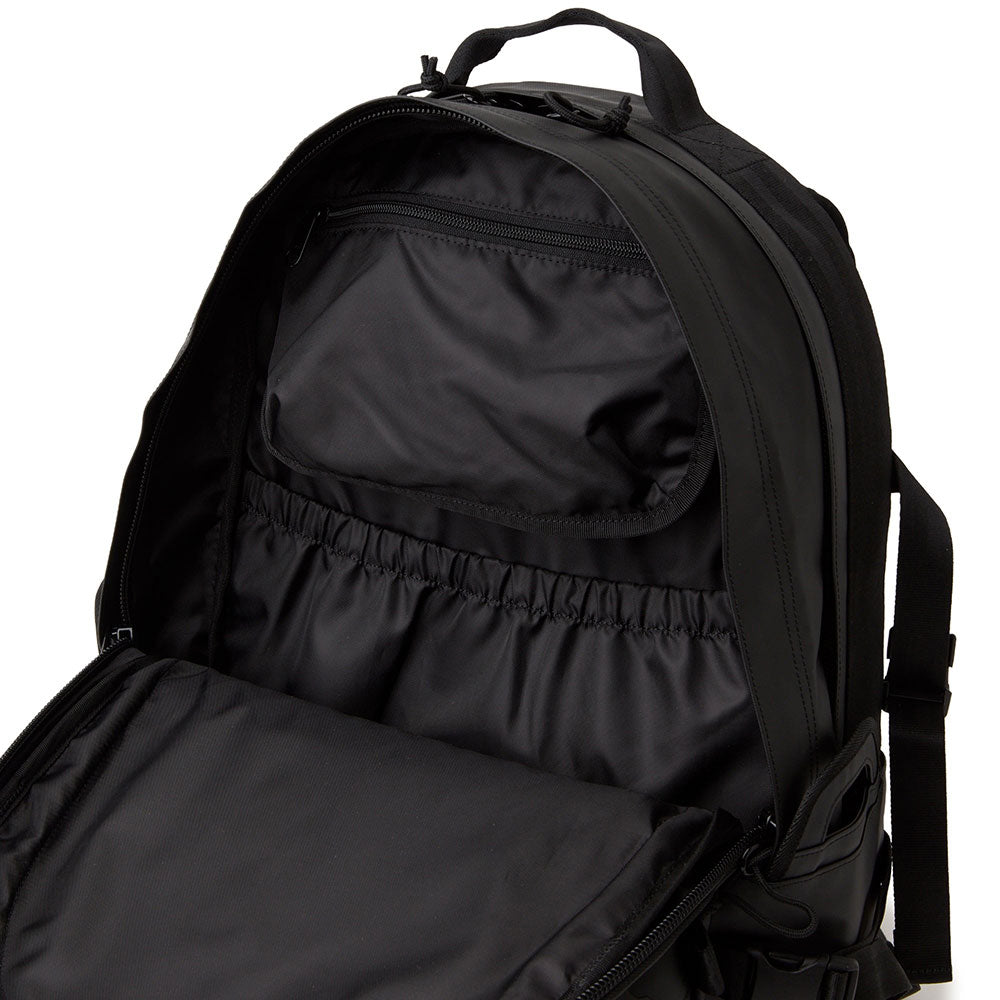 ニューエラ キャリアパック 35L シンセティックレザー | APORITO