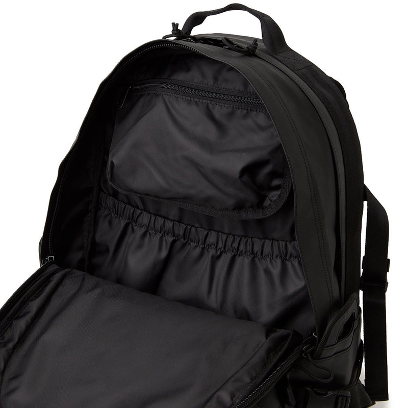 ニューエラ キャリアパック 35L シンセティックレザー | APORITO